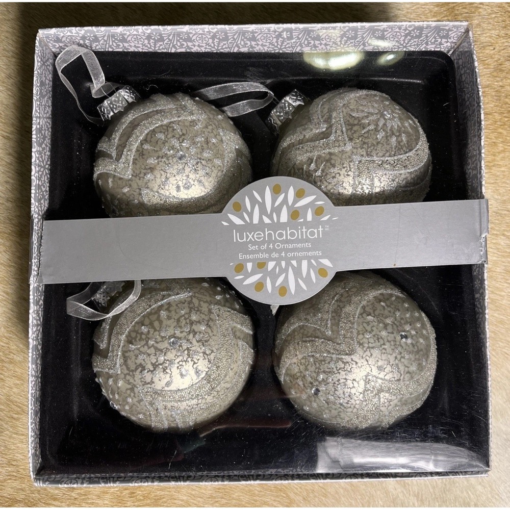 Set Of 4 Luxe Habitat Glass‎ Christmas Holiday Ornaments Silver Champagne Shiny